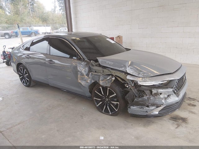 Honda Accord Hybrid Touring 2025 1HGCY2F84SA002136 zdjęcie główne