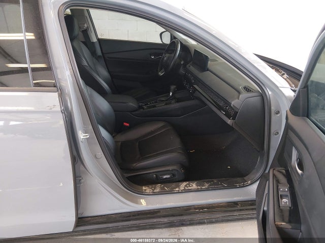 1HGCY2F84SA002136 Honda Accord Hybrid Touring