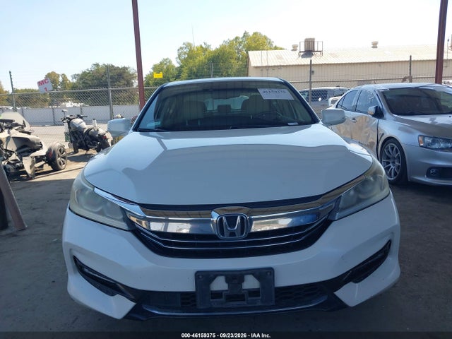 2017 Honda Accord Hybrid Ex-l მანქანა იყიდება აუქციონზე, vin: JHMCR6F58HC022460, აუქციონის ნომერი: 46159375
