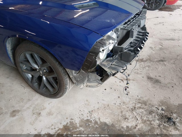 Продаж на аукціоні авто 2022 Dodge Challenger Sxt, vin: 2C3CDZAG5NH151649, номер лоту: 46159433