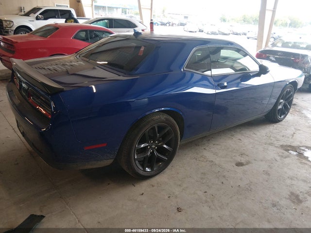 Продаж на аукціоні авто 2022 Dodge Challenger Sxt, vin: 2C3CDZAG5NH151649, номер лоту: 46159433
