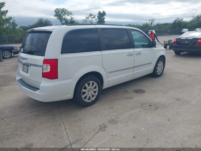 46159463 :رقم المزاد ، 2C4RC1BG7FR629834 vin ، 2015 Chrysler Town & Country Touring مزاد بيع