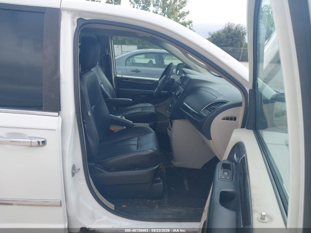 46159463 :رقم المزاد ، 2C4RC1BG7FR629834 vin ، 2015 Chrysler Town & Country Touring مزاد بيع