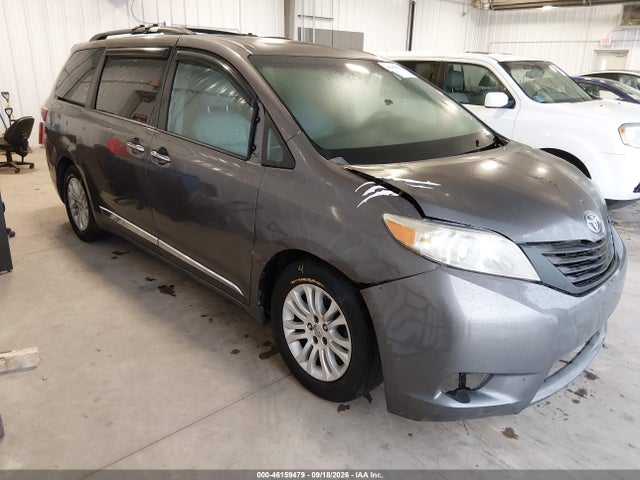Продаж на аукціоні авто 2015 Toyota Sienna Xle 8 Passenger, vin: 5TDYK3DC4FS552951, номер лоту: 46159479