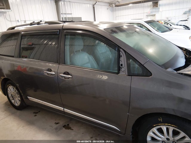 Продаж на аукціоні авто 2015 Toyota Sienna Xle 8 Passenger, vin: 5TDYK3DC4FS552951, номер лоту: 46159479