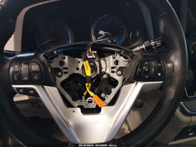 Продаж на аукціоні авто 2015 Toyota Sienna Xle 8 Passenger, vin: 5TDYK3DC4FS552951, номер лоту: 46159479