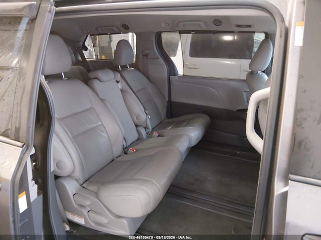 Продаж на аукціоні авто 2015 Toyota Sienna Xle 8 Passenger, vin: 5TDYK3DC4FS552951, номер лоту: 46159479