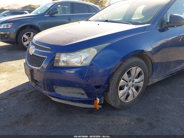 46159496 :رقم المزاد ، 1G1PB5SG5D7248136 vin ، 2013 Chevrolet Cruze Ls Manual مزاد بيع