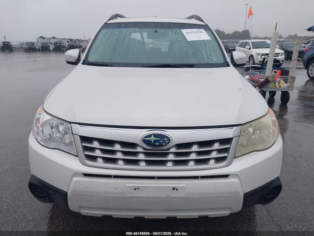 46159508 :رقم المزاد ، JF2SHADC2DH425725 vin ، 2013 Subaru Forester 2.5x Premium مزاد بيع