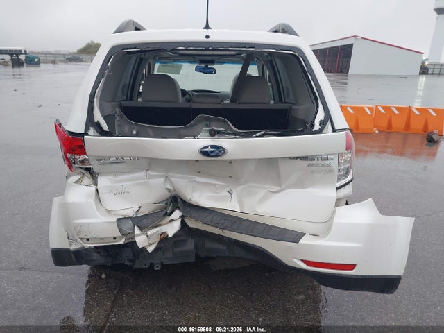 46159508 :رقم المزاد ، JF2SHADC2DH425725 vin ، 2013 Subaru Forester 2.5x Premium مزاد بيع