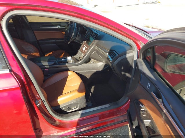Ford Fusion Energi Titanium 2019 3FA6P0SU0KR252393 Image 5