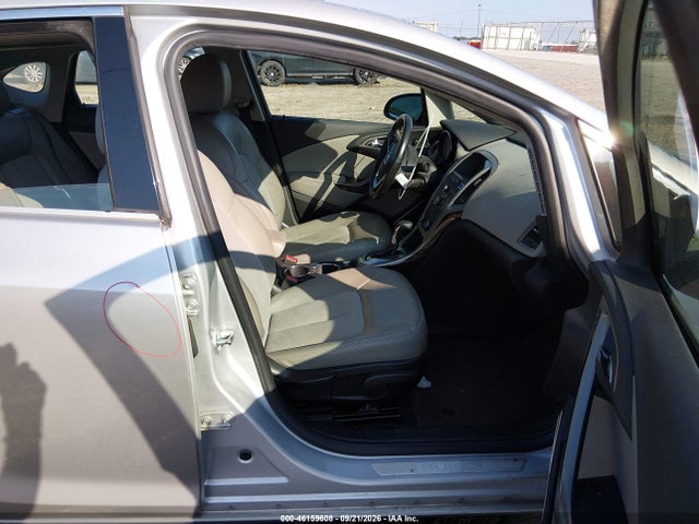 46159608 :رقم المزاد ، 1G4PP5SK6F4194469 vin ، 2015 Buick Verano مزاد بيع
