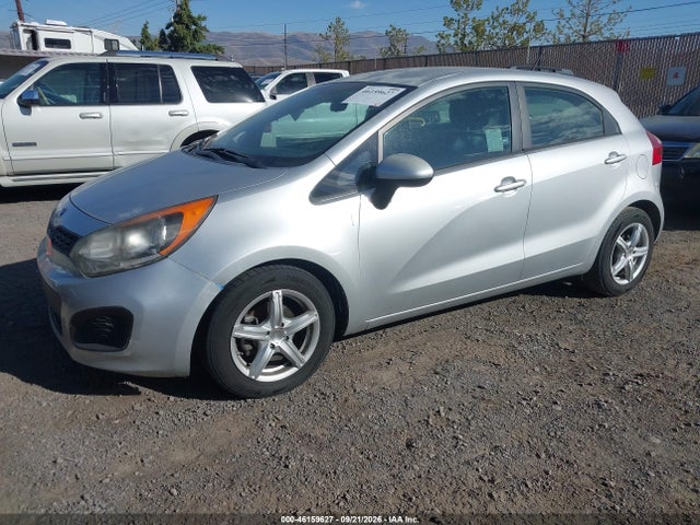 KIA RIO LX 2014 KNADM5A35E6406658 Image 2