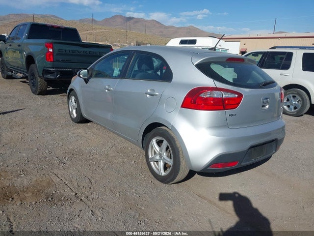 KIA RIO LX 2014 KNADM5A35E6406658 Image 3