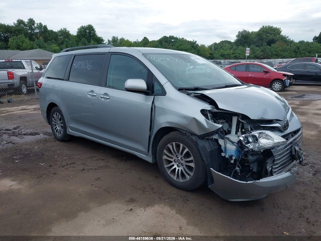 46159636 :رقم المزاد ، 5TDYZ3DC8LS070460 vin ، 2020 Toyota Sienna Xle مزاد بيع