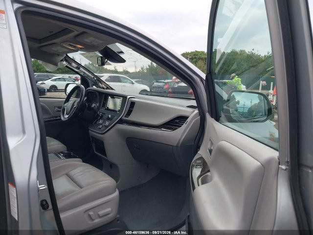 Продажа на аукционе авто 2020 Toyota Sienna Xle, vin: 5TDYZ3DC8LS070460, номер лота: 46159636