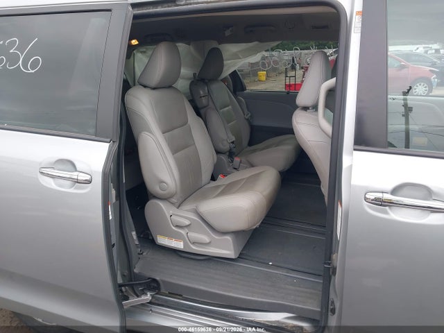 Продажа на аукционе авто 2020 Toyota Sienna Xle, vin: 5TDYZ3DC8LS070460, номер лота: 46159636