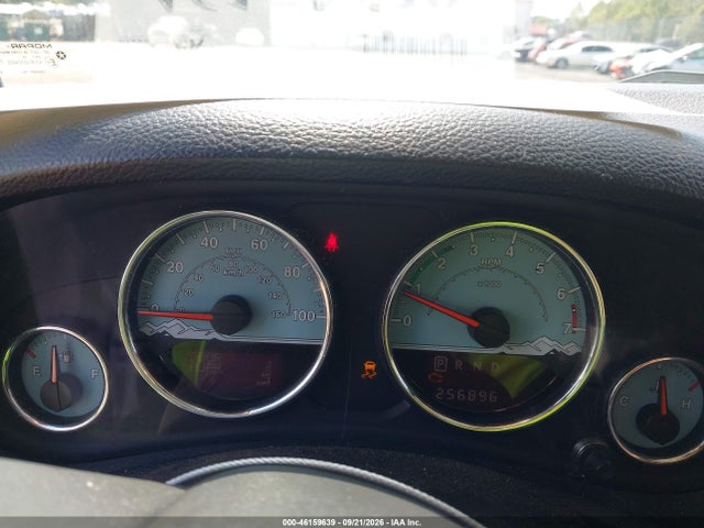 1C4BJWEG9EL200475 Jeep Wrangler Unlimited Polar Edition