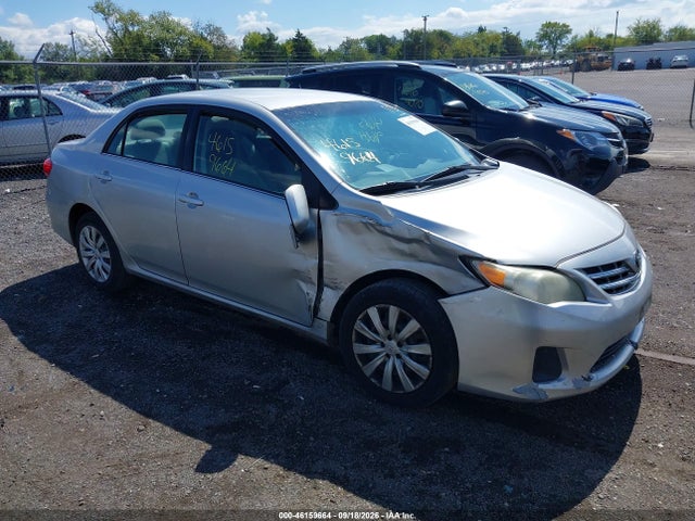 46159664 :رقم المزاد ، 5YFBU4EE7DP174250 vin ، 2013 Toyota Corolla Le مزاد بيع