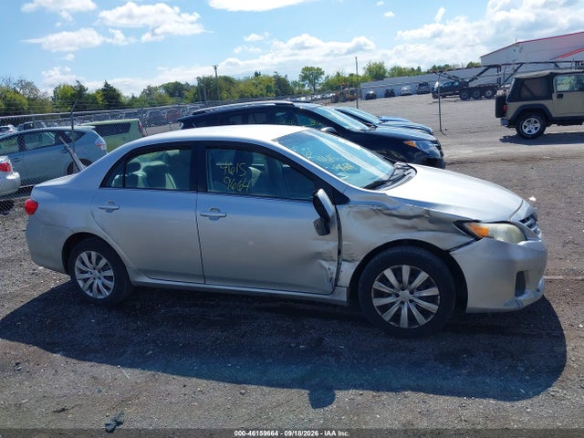 46159664 :رقم المزاد ، 5YFBU4EE7DP174250 vin ، 2013 Toyota Corolla Le مزاد بيع