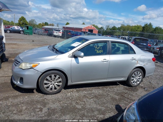 46159664 :رقم المزاد ، 5YFBU4EE7DP174250 vin ، 2013 Toyota Corolla Le مزاد بيع