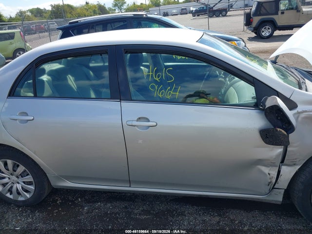 46159664 :رقم المزاد ، 5YFBU4EE7DP174250 vin ، 2013 Toyota Corolla Le مزاد بيع