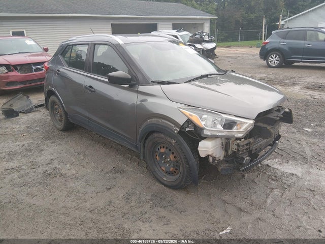 Продажа на аукционе авто 2018 Nissan Kicks S, vin: 3N1CP5CU2JL516758, номер лота: 46159726