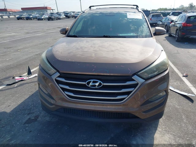 46159788 :رقم المزاد ، KM8J3CA47HU404024 vin ، 2017 Hyundai Tucson Se Plus مزاد بيع