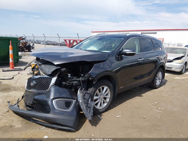 46159804 :رقم المزاد ، 5XYPGDA37HG275610 vin ، 2017 Kia Sorento 2.4l Lx مزاد بيع