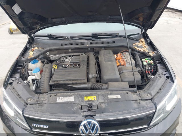 Auction sale of the 2016 Volkswagen Jetta Hybrid Sel Premium, vin: 3VW637AJ1GM227137, lot number: 46159807