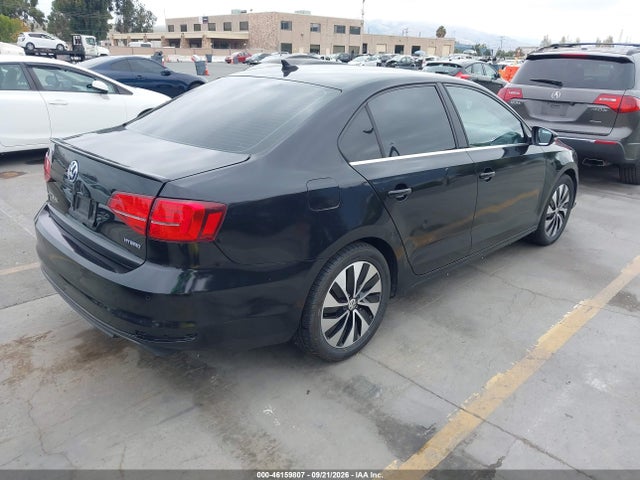 Auction sale of the 2016 Volkswagen Jetta Hybrid Sel Premium, vin: 3VW637AJ1GM227137, lot number: 46159807