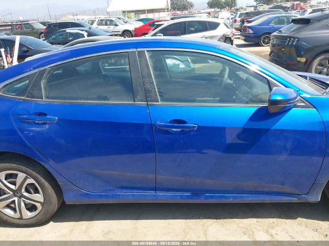 Honda Civic Lx 2018 2HGFC2F58JH551694 Image 13