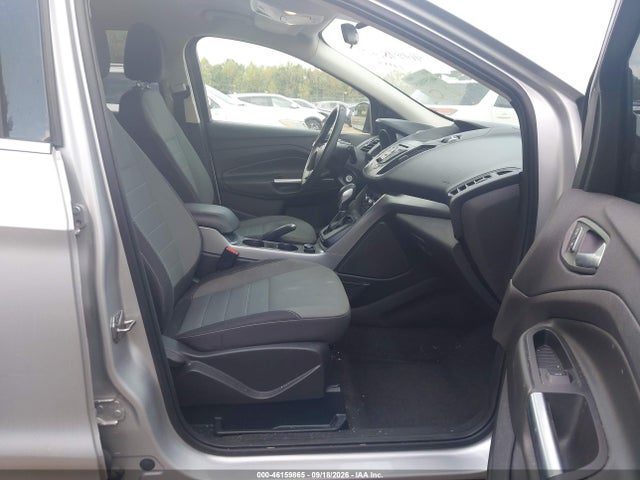 46159865 :رقم المزاد ، 1FMCU9GX2GUB84851 vin ، 2016 Ford Escape Se مزاد بيع