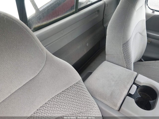 Продажа на аукционе авто 2000 Ford F-150 Work Series/xl/xlt, vin: 1FTRF17W3YNB41584, номер лота: 46159886