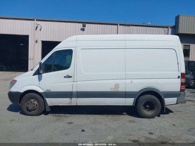 Продажа на аукционе авто 2011 Freightliner Sprinter 3500, vin: WDYPF0CC8B5530259, номер лота: 46159903