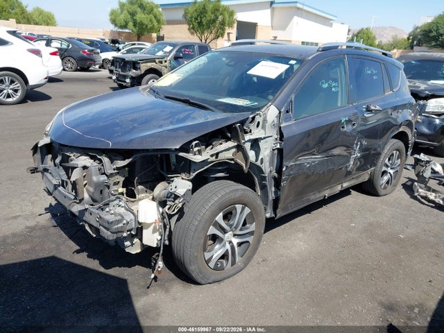 Toyota RAV4 LE 2017 JTMZFREV5HJ102253 Image 2