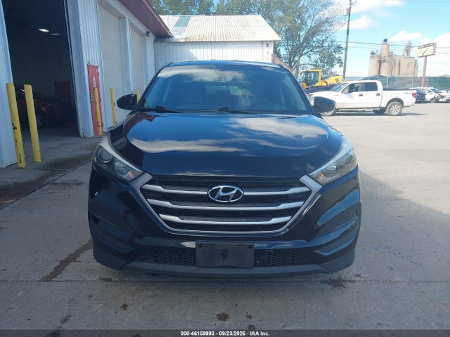 46159993 :رقم المزاد ، KM8J2CA49JU656205 vin ، 2018 Hyundai Tucson Se مزاد بيع