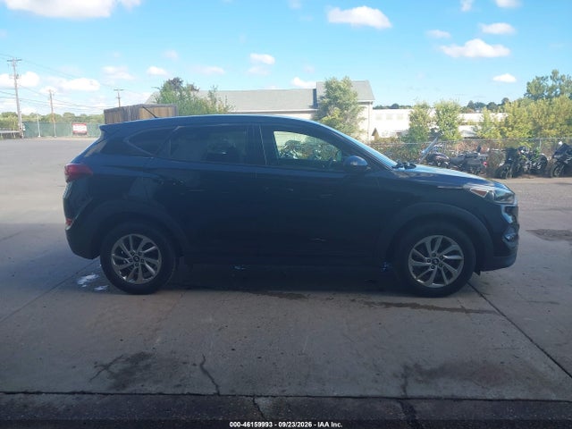 46159993 :رقم المزاد ، KM8J2CA49JU656205 vin ، 2018 Hyundai Tucson Se مزاد بيع