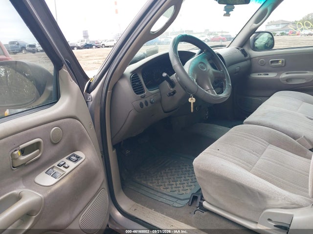 46160002 :رقم المزاد ، 5TBKT44141S181590 vin ، 2001 Toyota Tundra Sr5 V8 مزاد بيع