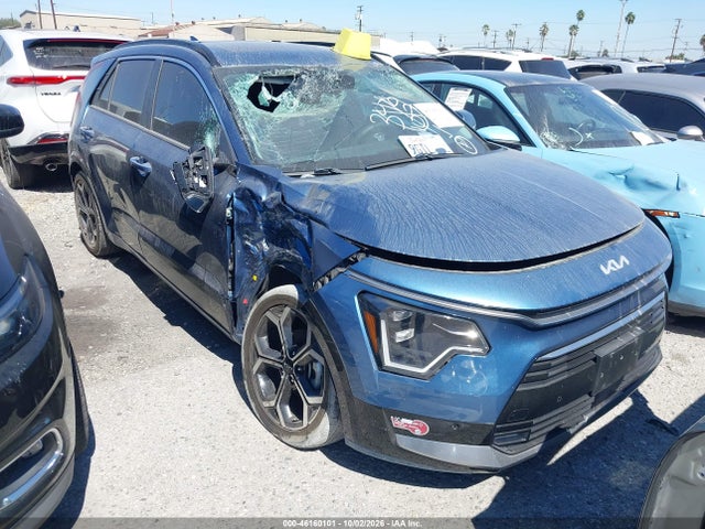 Auction sale of the 2023 Kia Niro Plug-in Hybrid Sx Touring, vin: KNDCR3LF9P5050557, lot number: 46160101