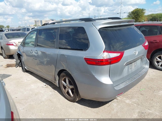 Продажа на аукционе авто 2015 Toyota Sienna Le 8 Passenger, vin: 5TDKK3DC7FS610752, номер лота: 46160121