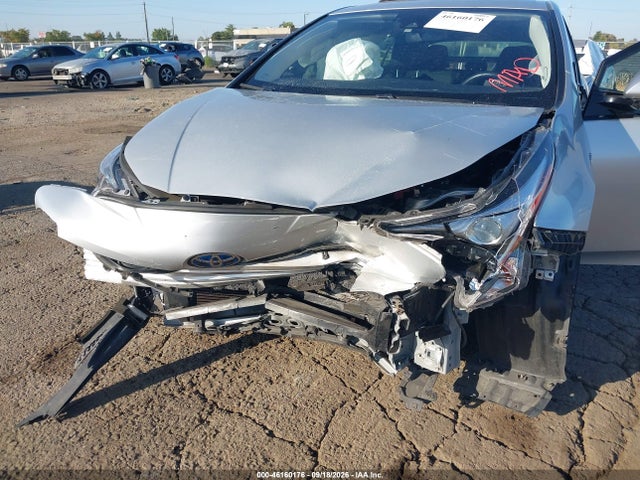 46160176 :رقم المزاد ، JTDKARFU8G3005556 vin ، 2016 Toyota Prius Four Touring مزاد بيع
