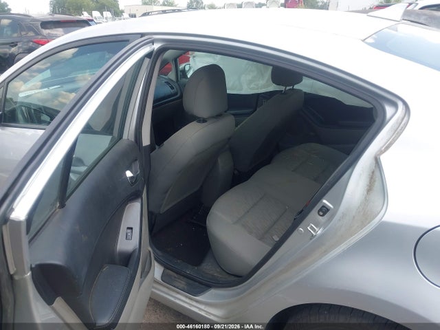 46160180 :رقم المزاد ، KNAFK4A63F5307847 vin ، 2015 Kia Forte Lx مزاد بيع
