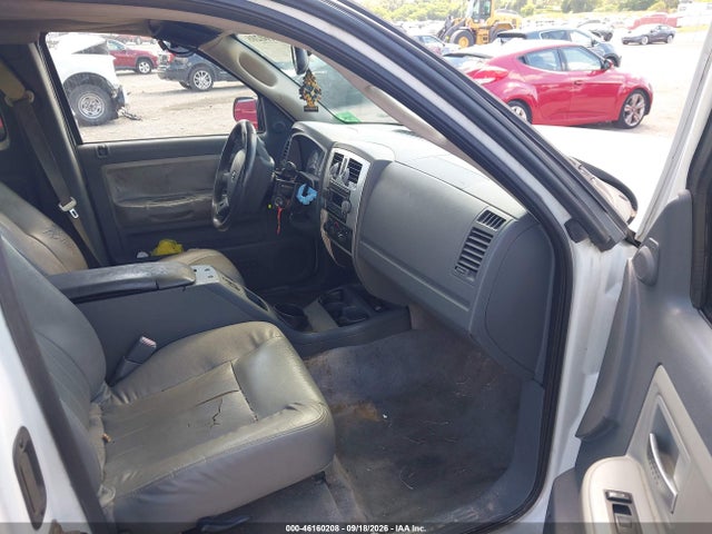 46160208 :رقم المزاد ، 1D7HW52N05S257054 vin ، 2005 Dodge Dakota Laramie مزاد بيع