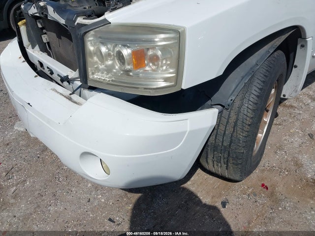 46160208 :رقم المزاد ، 1D7HW52N05S257054 vin ، 2005 Dodge Dakota Laramie مزاد بيع