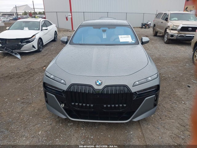46160209 :رقم المزاد ، WBA33EJ03PCM54216 vin ، 2023 Bmw 760 I Xdrive مزاد بيع