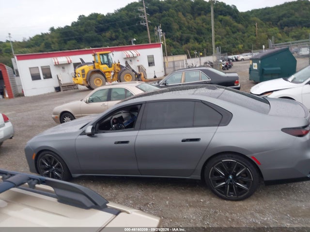 46160209 :رقم المزاد ، WBA33EJ03PCM54216 vin ، 2023 Bmw 760 I Xdrive مزاد بيع
