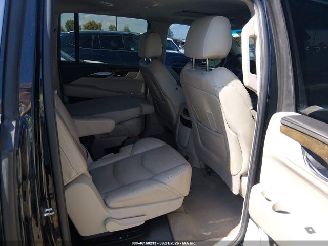 2020 Cadillac Escalade Esv 4wd Luxury მანქანა იყიდება აუქციონზე, vin: 1GYS4HKJ2LR191688, აუქციონის ნომერი: 46160233