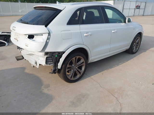 WA1GFCFS9GR009352 Audi Q3 2.0t Premium Plus