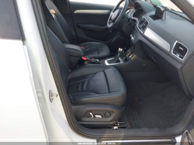 WA1GFCFS9GR009352 Audi Q3 2.0t Premium Plus